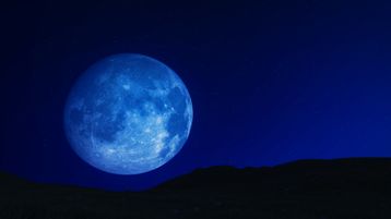 Misteri Cahaya: Mengungkap Fenomena Blue Moon yang Langka pada 30-31 Agustus 2023