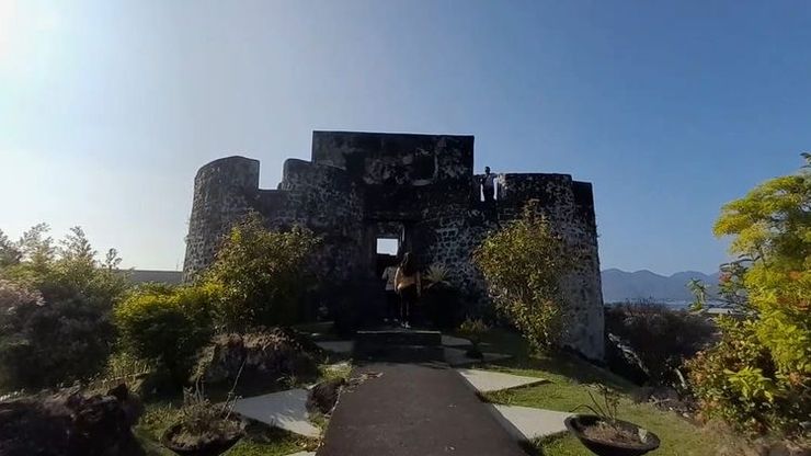 Benteng Tolukko: Jejak Sejarah Wisata di Indonesia