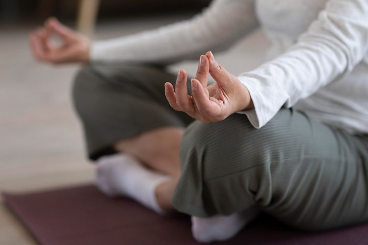 Pikiran Ruwet? Coba Meditasi!