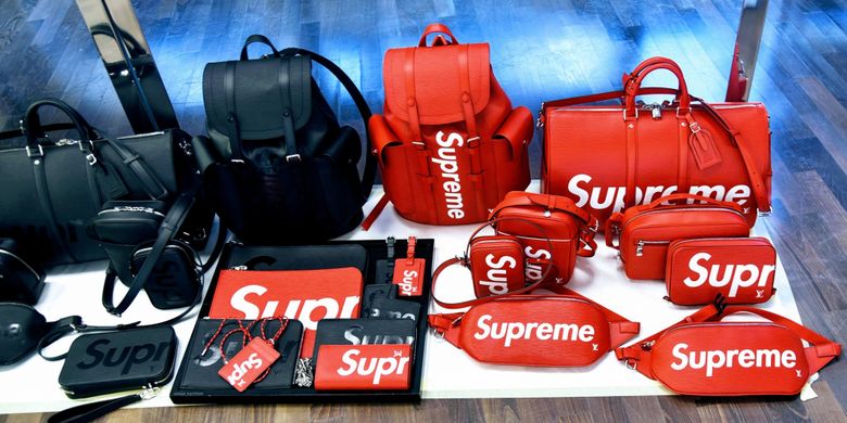 Mengenal Brand Supreme: Menjelajahi Fenomena Budaya Streetwear